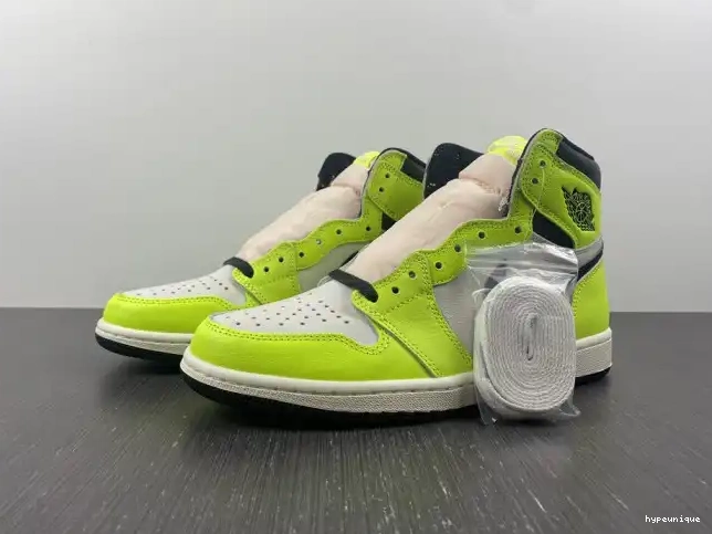 HYPE 1 Air Jordan Volt OG 555088-702 High 0430